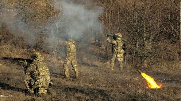Rusi napadaju u smjeru Harkova - Avaz