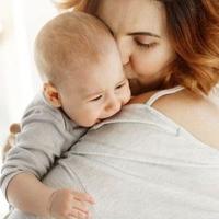 Zabrinuta mama: Beba kašlje ujutro, šta da radim