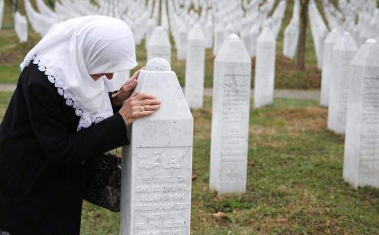 Majke Srebrenice: Koje nepoštivanje ljudskog dostojanstva - Avaz