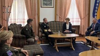 Helez s admiralom Munschom: BiH napreduje na putu ka punopravnom članstvu u NATO savezu