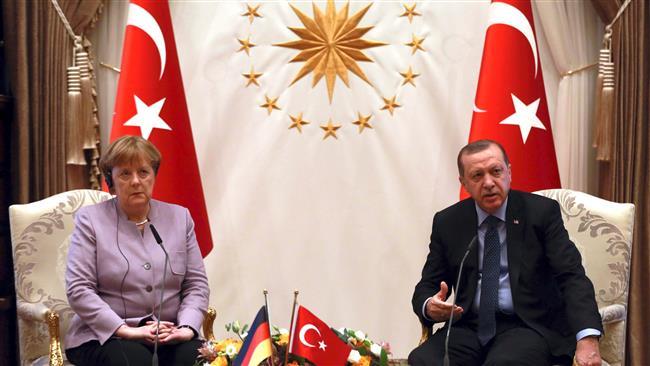 Susret Erdogana i Merkel uoči samita G20