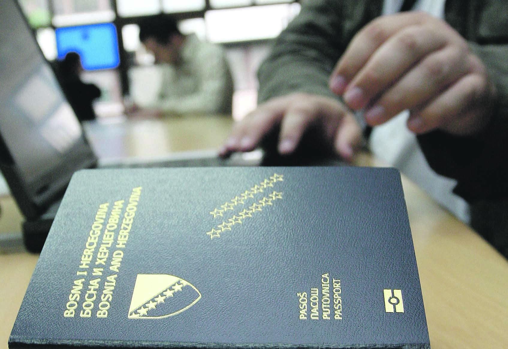 Uprkos obećanjima bh. pasoši neće biti jeftiniji