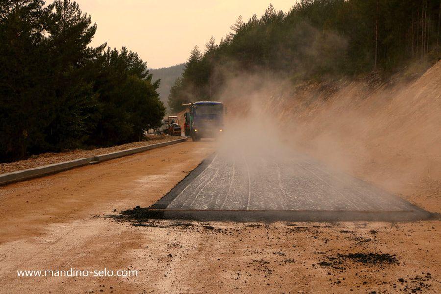 Započelo asfaltiranje ceste prema Blidinju