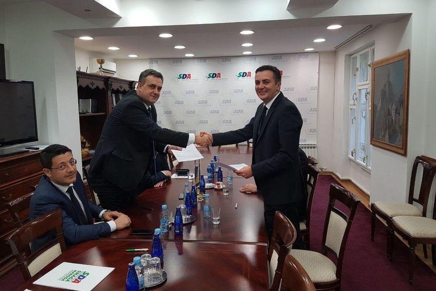 Sarajlić i Vrače potpisali sporazum o zajedničkom djelovanju - Avaz