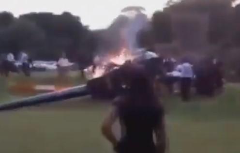 Helikopter vozio mladu na vjenčanje: Srušio se i zapalio pred gostima