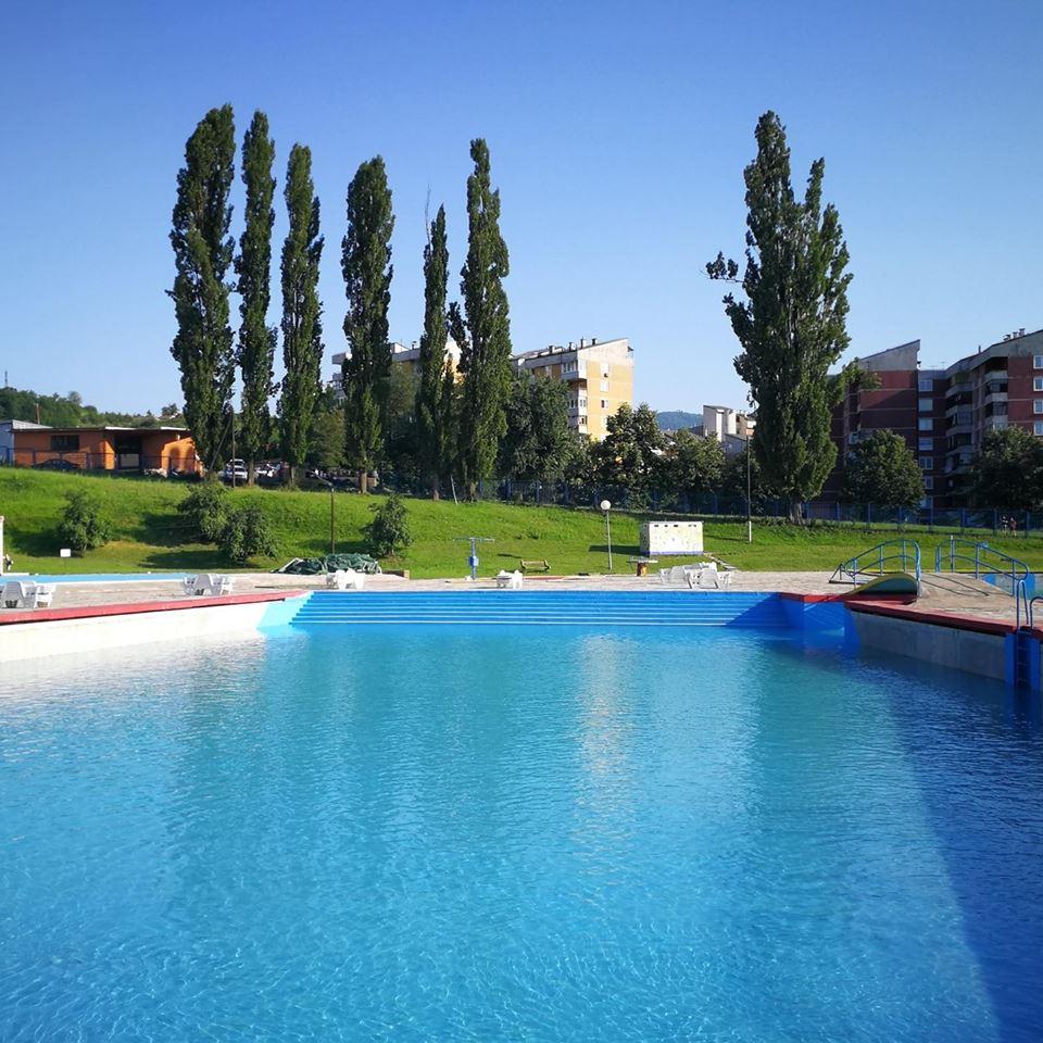 Gradski bazeni trebali bi biti otvoreni 15. juna