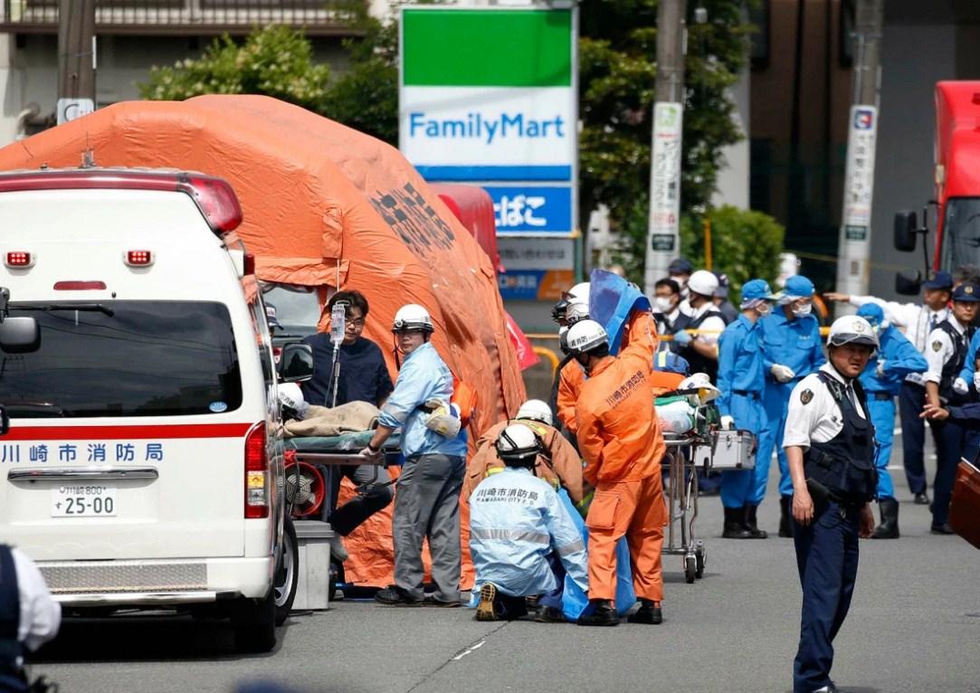 Nožem napao ljude u Japanu, 20 povrijeđenih, ubio curicu pa sebe