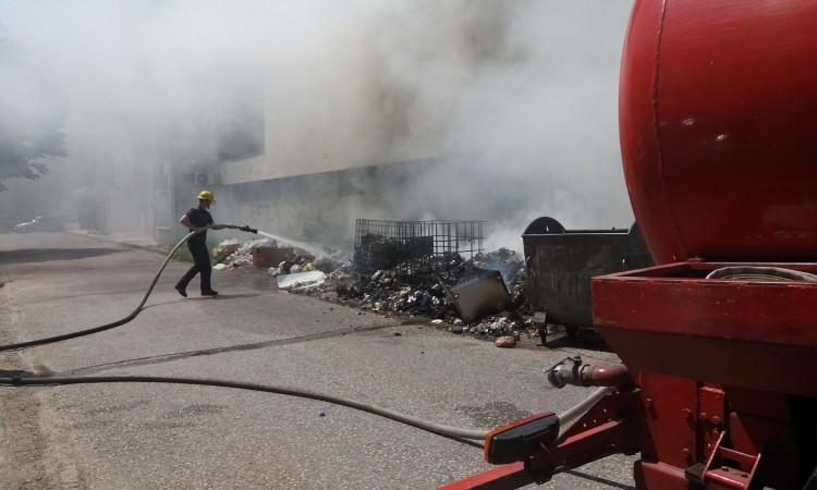 U posljednja dva dana vatrogasci gasili smeće na 11 lokacija - Avaz