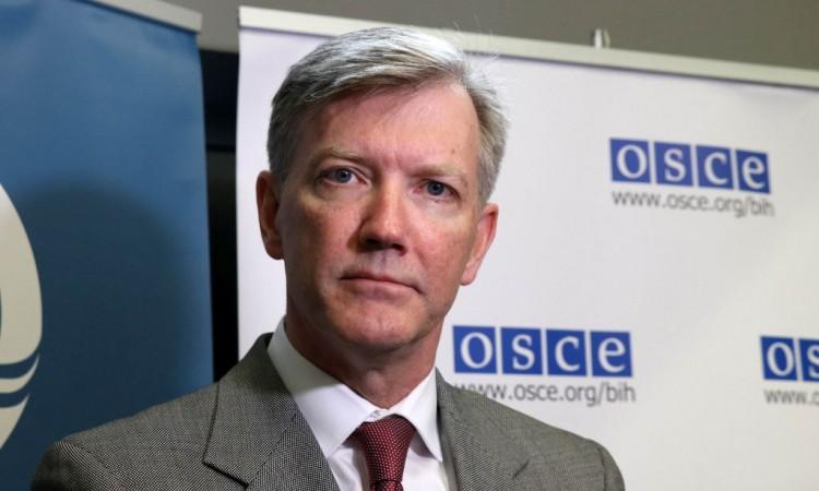 Berton: Misija OSCE-a u BiH najoštrije osuđuje negiranje genocida