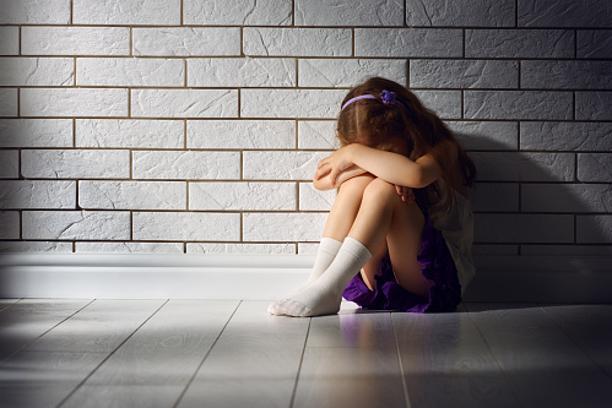 Namamili djevojčicu na ringišpil pa je silovali: Osuđeni na 16 godina zatvora