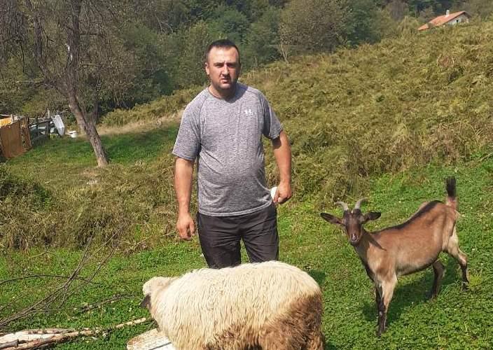 Urnebesna intervencija policajca u Busovači: Koza i ovca zalutale, komšija zvao patrolu