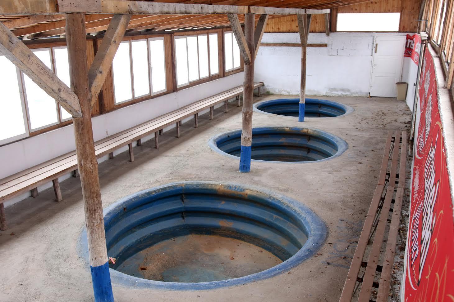 Zapečaćeni bazeni u Tičićima kod Kaknja: Inspekcija stala ukraj ilegalnom biznisu s termalnom vodom