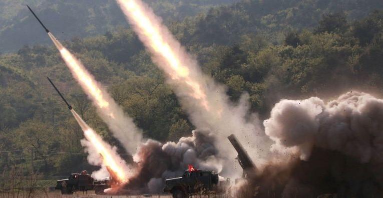 Sjeverna Koreja ispalila projektile u more