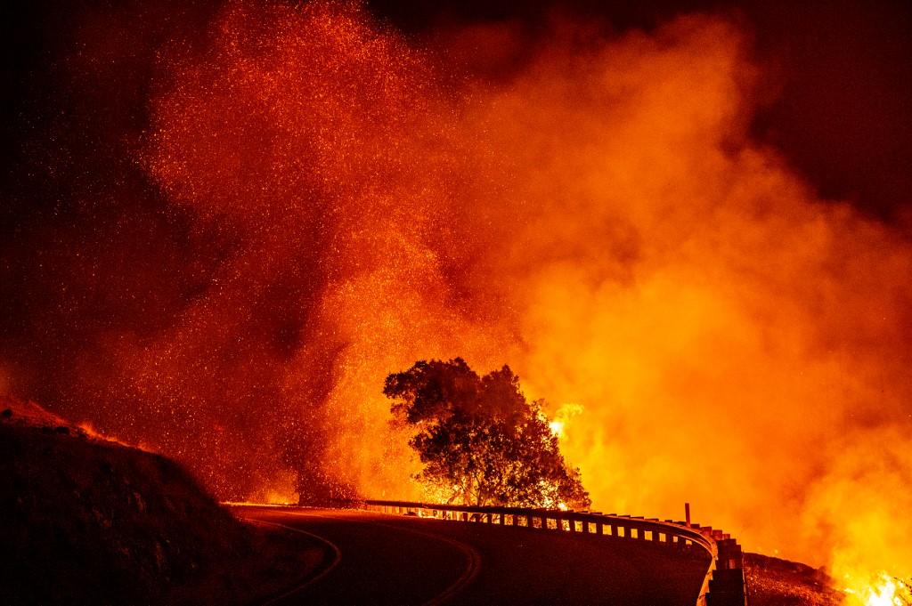 Vatra buknula u vinskom području blizu San Franciska - Avaz