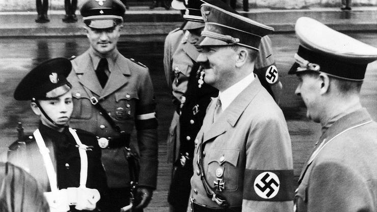 Hitlerova partija dobila izbore i preuzela vlast u Njemačkoj