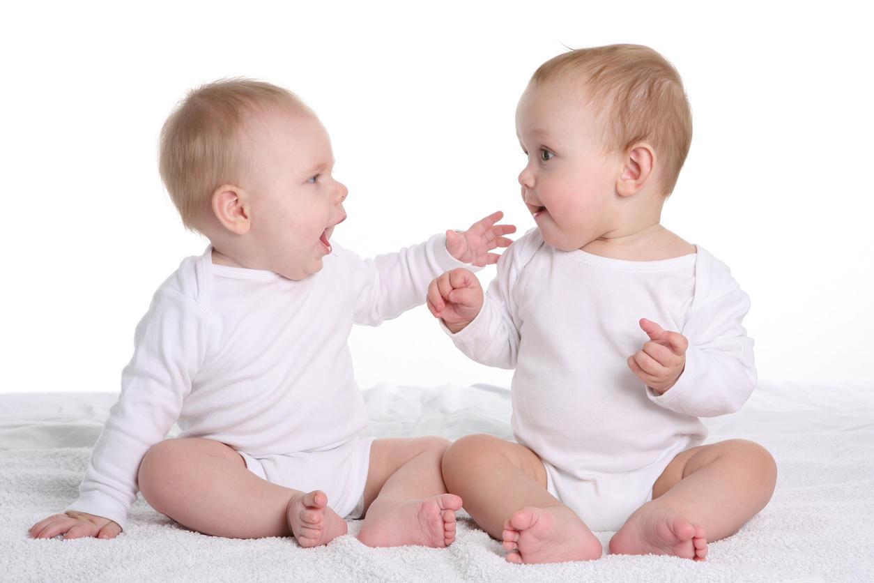 Koje su sve faze predverbalne komunikacije - od rođenja do kraja prve bebine godine