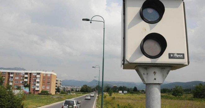 Iz BIHAMK-a poručuju građanima da budu oprezni i obrate pažnju na uvjete na cesti - Avaz