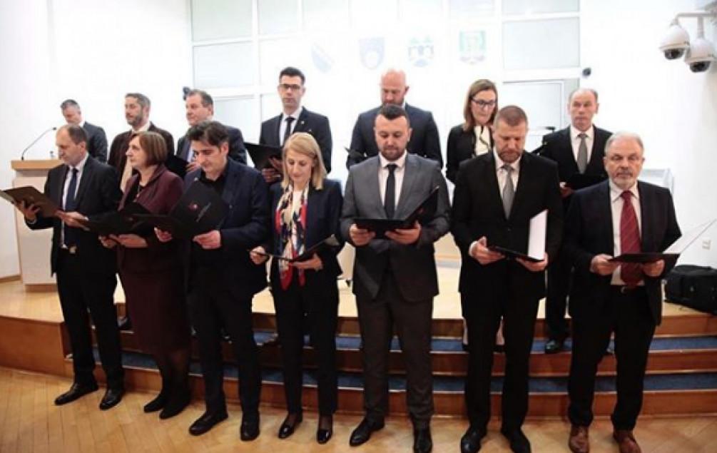 Ovo su biografije novih ministara u Vladi Kantona Sarajevo