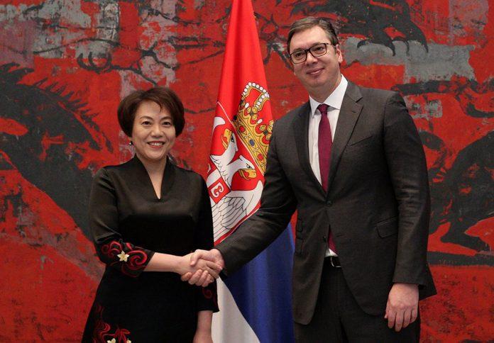 Kineski stručnjaci stižu u Srbiju - Avaz