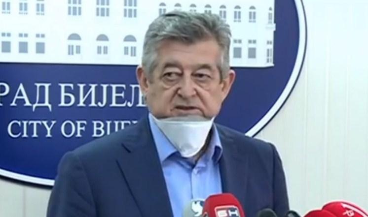 Gradonačelnik Bijeljine Mićo Mićić u bolničkoj izolaciji, testiran na koronavirus