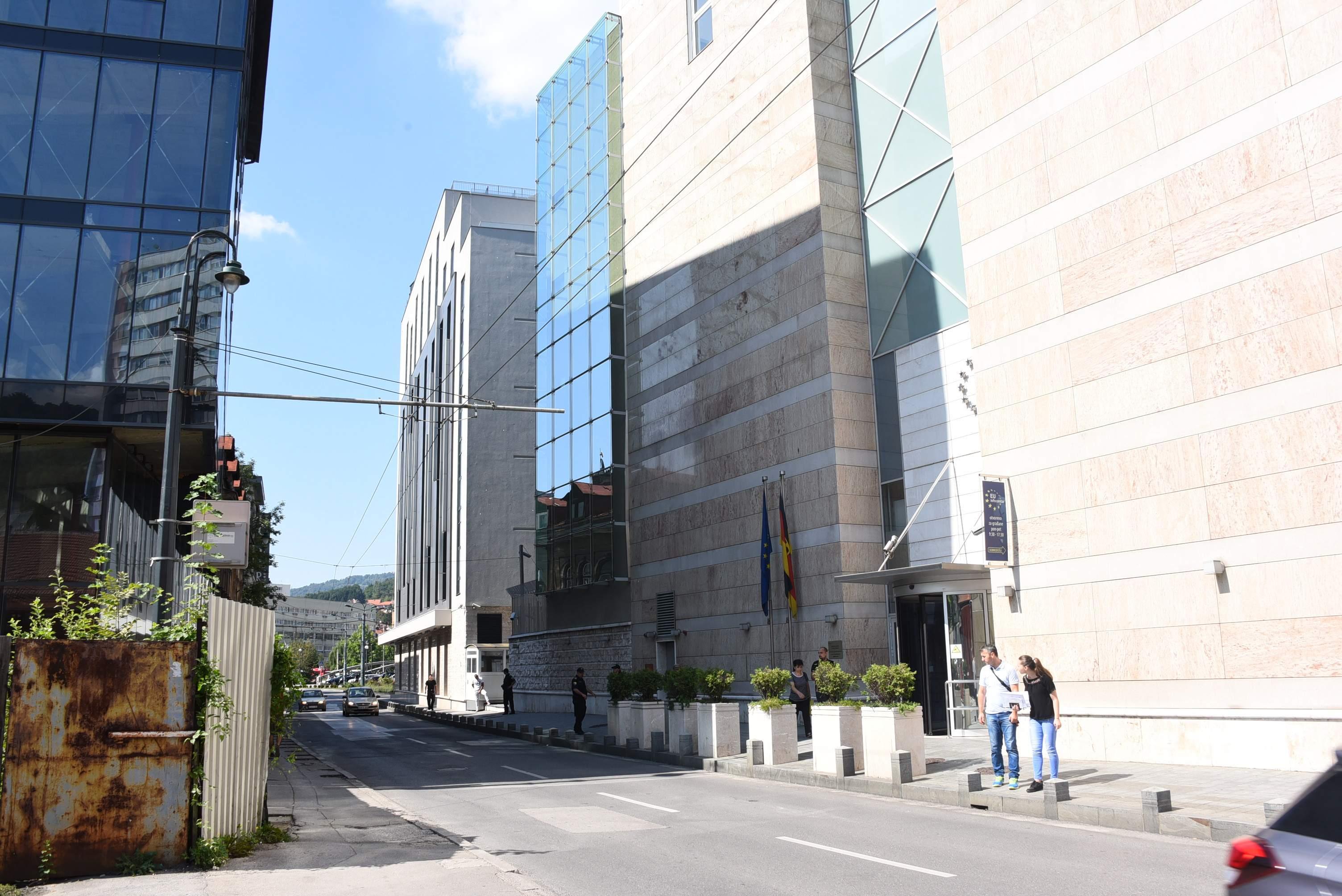Postepeni početak rada sa strankama u odjelu za vize ambasade Njemačke u BiH