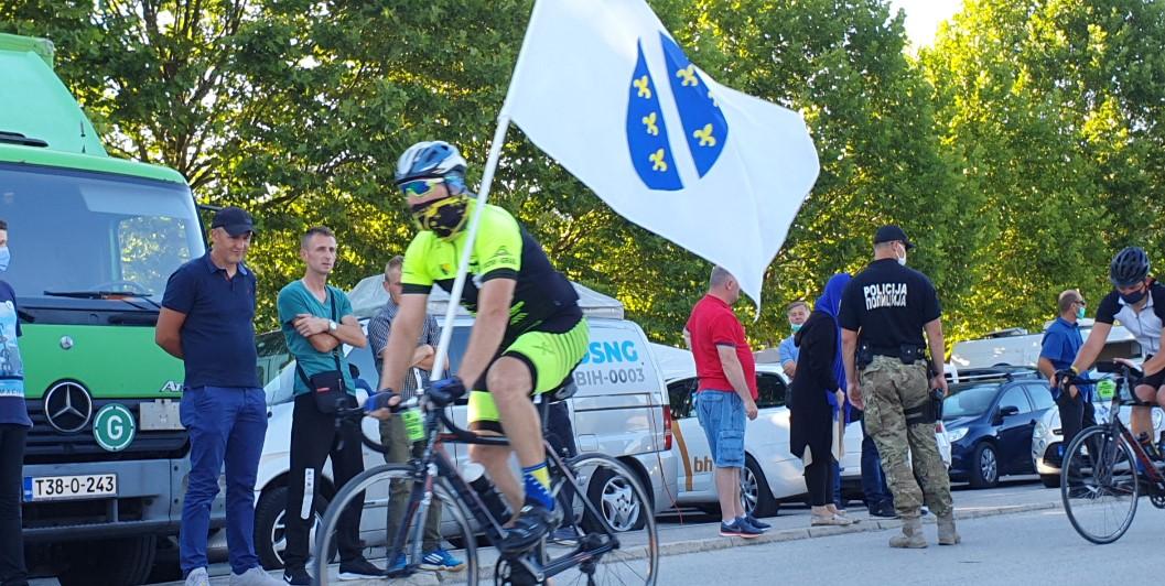 U Potočare stigli i učesnici biciklističkog maratona