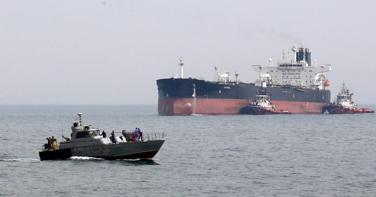 Iranska mornarica zaposjela je grčki naftni tanker "Wila" - Avaz