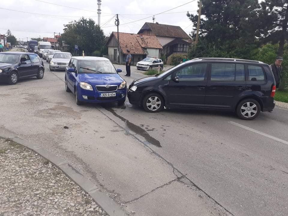 Policija izašla na mjesto nesreće - Avaz