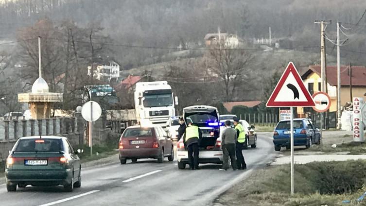 Teška nesreća kod Čelića: Poginule dvije osobe