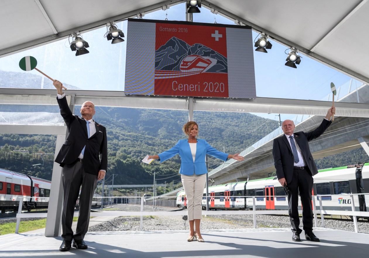 Švicarska izgradila novi tunel ispod Alpa