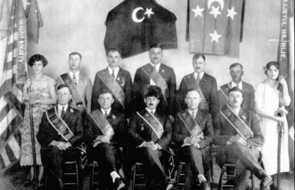 Prvo muslimansko udruženje u Americi osnovali su Bošnjaci 1906. godine