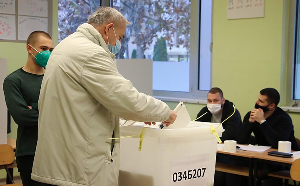 Koalicija "Pod lupom": U Doboju i Banjoj Luci problemi tokom pristupa biračkim mjestima