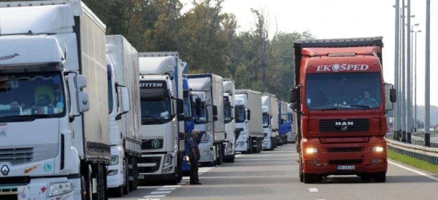 Jablanički privrednici najavili u četvrtak blokadu saobraćajnice kod tunela Crnaja