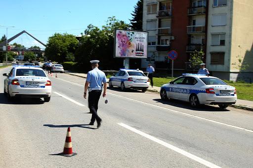 Kontrola saobraćaja u Prijedoru - Avaz