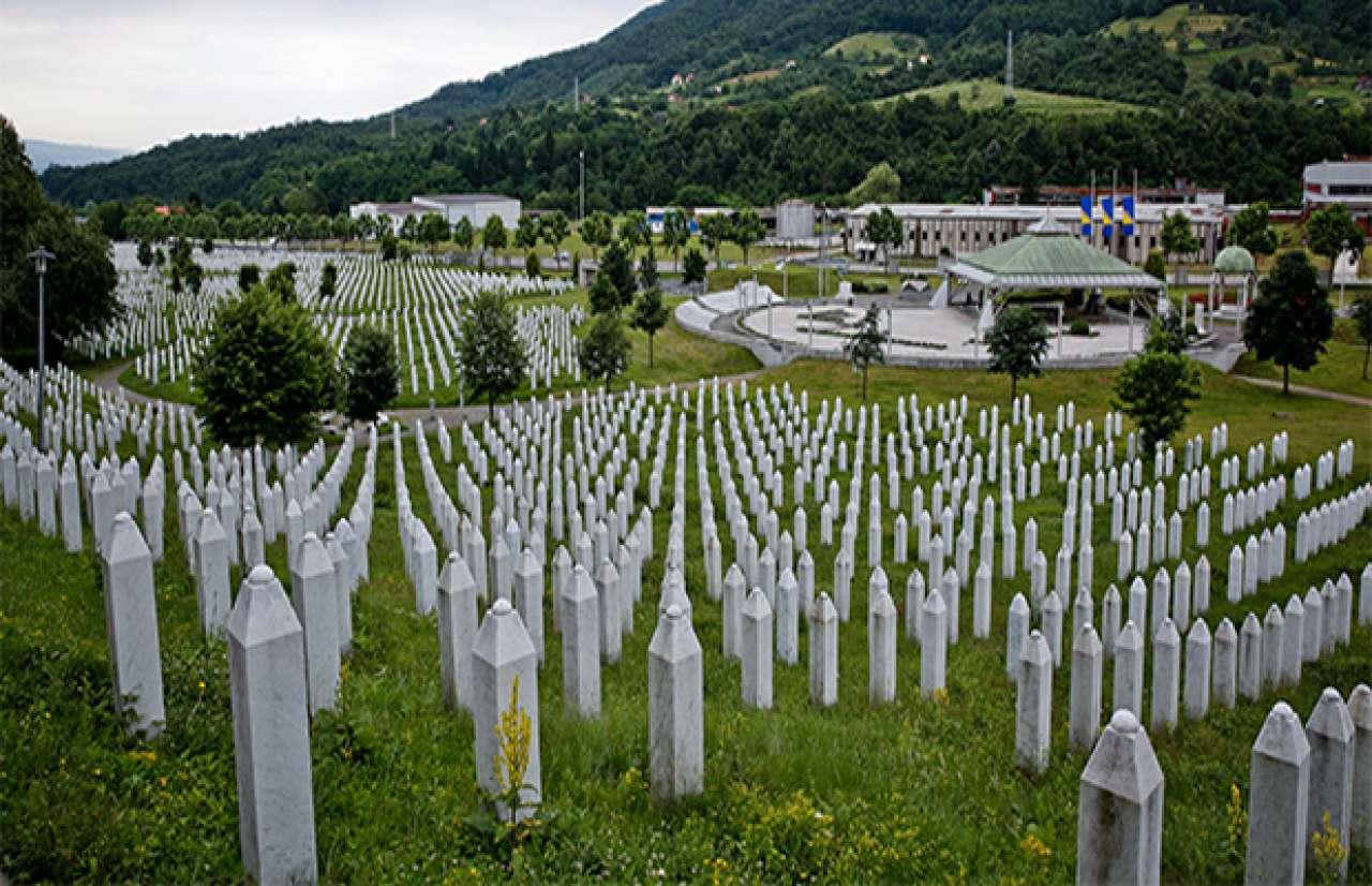 U Potočarima će ove godine biti ukopano 19 žrtava genocida: Fikret je imao 17, a Azmir samo 16 godina