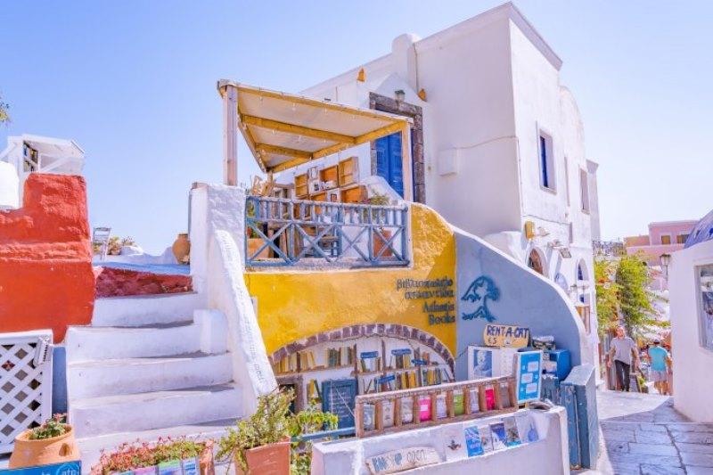 Knjižara s pogledom na Egejsko more