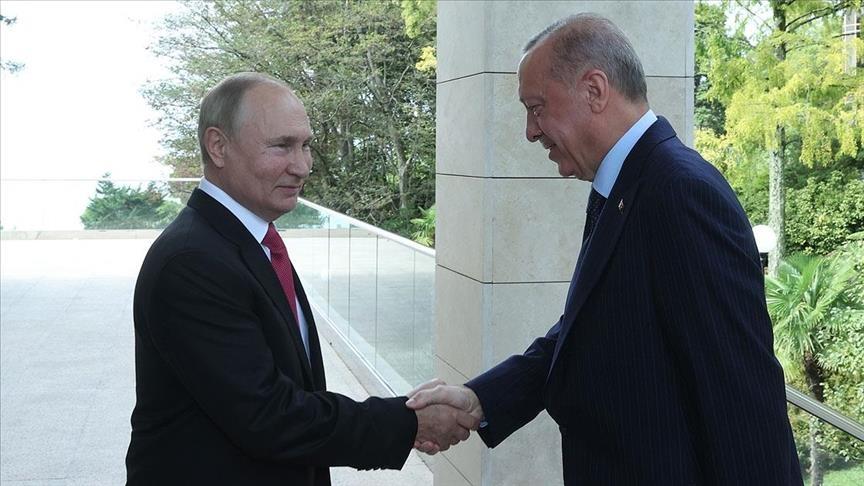 Turkish, Russian presidents discuss regional issues, bilateral ties