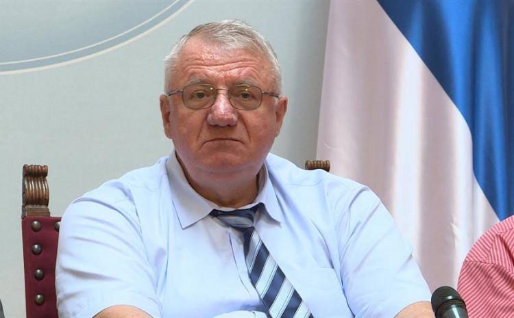 Vojislav Šešelj, ratni zločinac i predsjednik Srpske radikalne stranke - Avaz