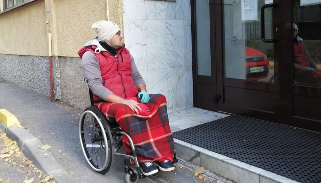 Slučaj Salke Aljovića pokazuje slabost i nebrigu nadležnih: Raznim barijerama otežali smo život osobama s invaliditetom