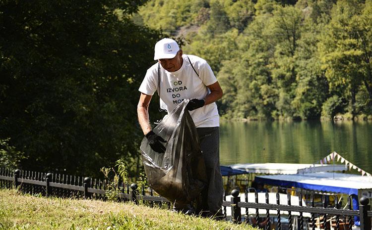 Danas u Sarajevu završni događaj i akcija čišćenja u okviru Coca-Colinog projekta Od izvora do mora u Bosni i Hercegovini
