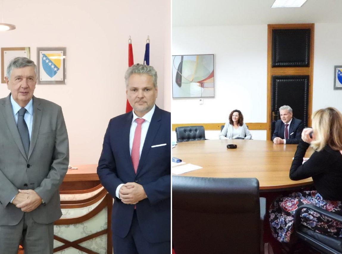 Satler sa Radmanovićem i Špirićem: Potrebno se vratiti demokratskom odlučivanju
