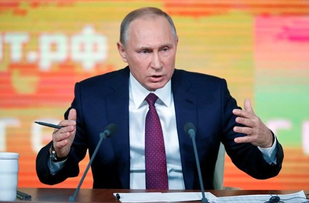 Putin: Strateški bombarderi lete na udaljenosti od 20 kilometara od naše državne granice