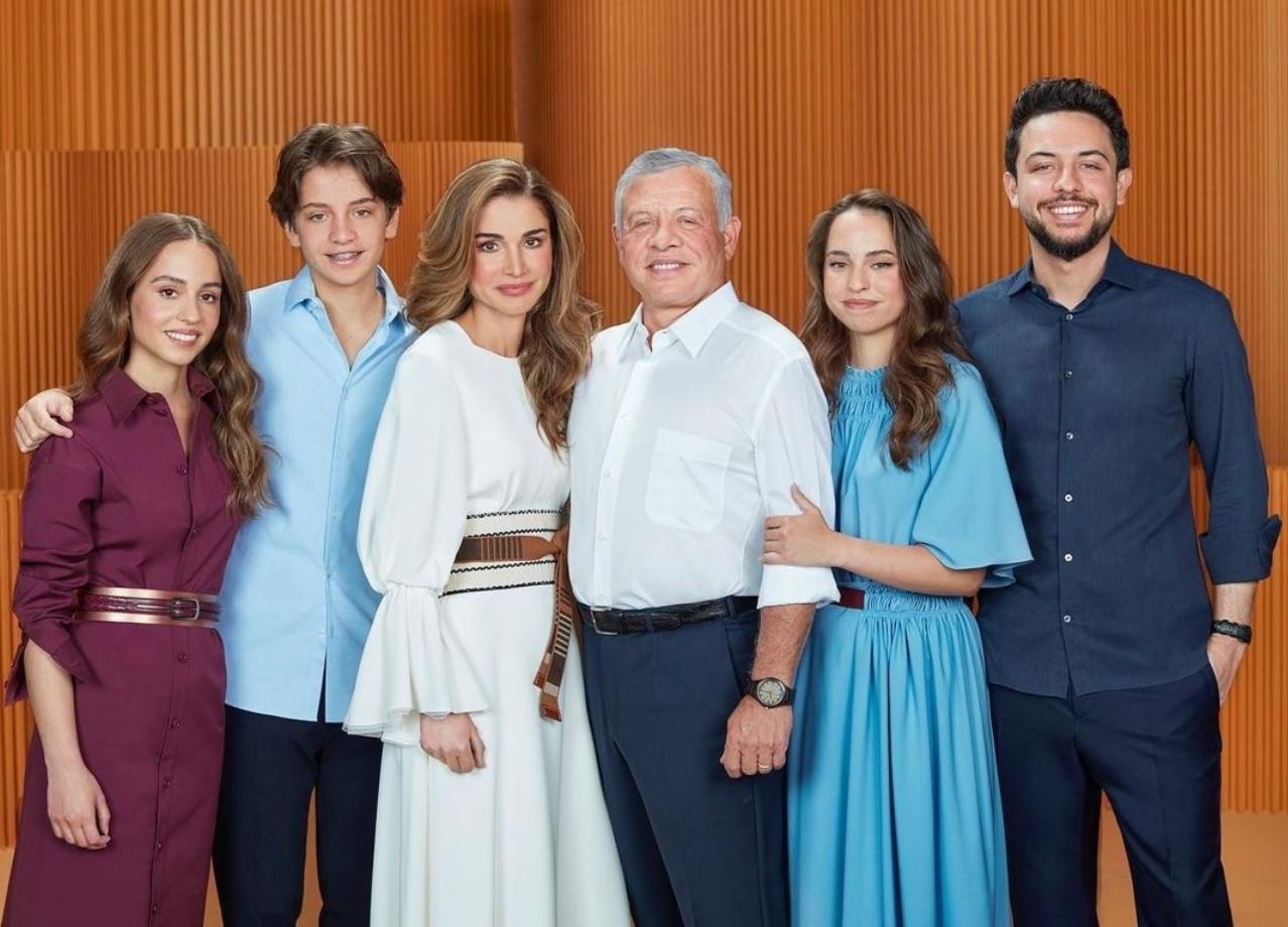 Jordanska kraljevska porodica čestitala Novu godinu - Avaz