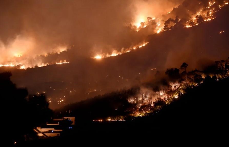 Na terenu 115 vatrogasaca: Požar u Dalmaciji nastavlja plašiti mještane