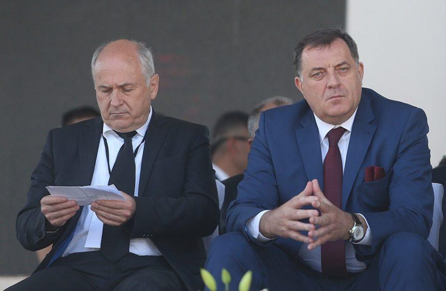 Incko i Dodik: Događaji u Srebrenici su dobro dokumentovani - Avaz