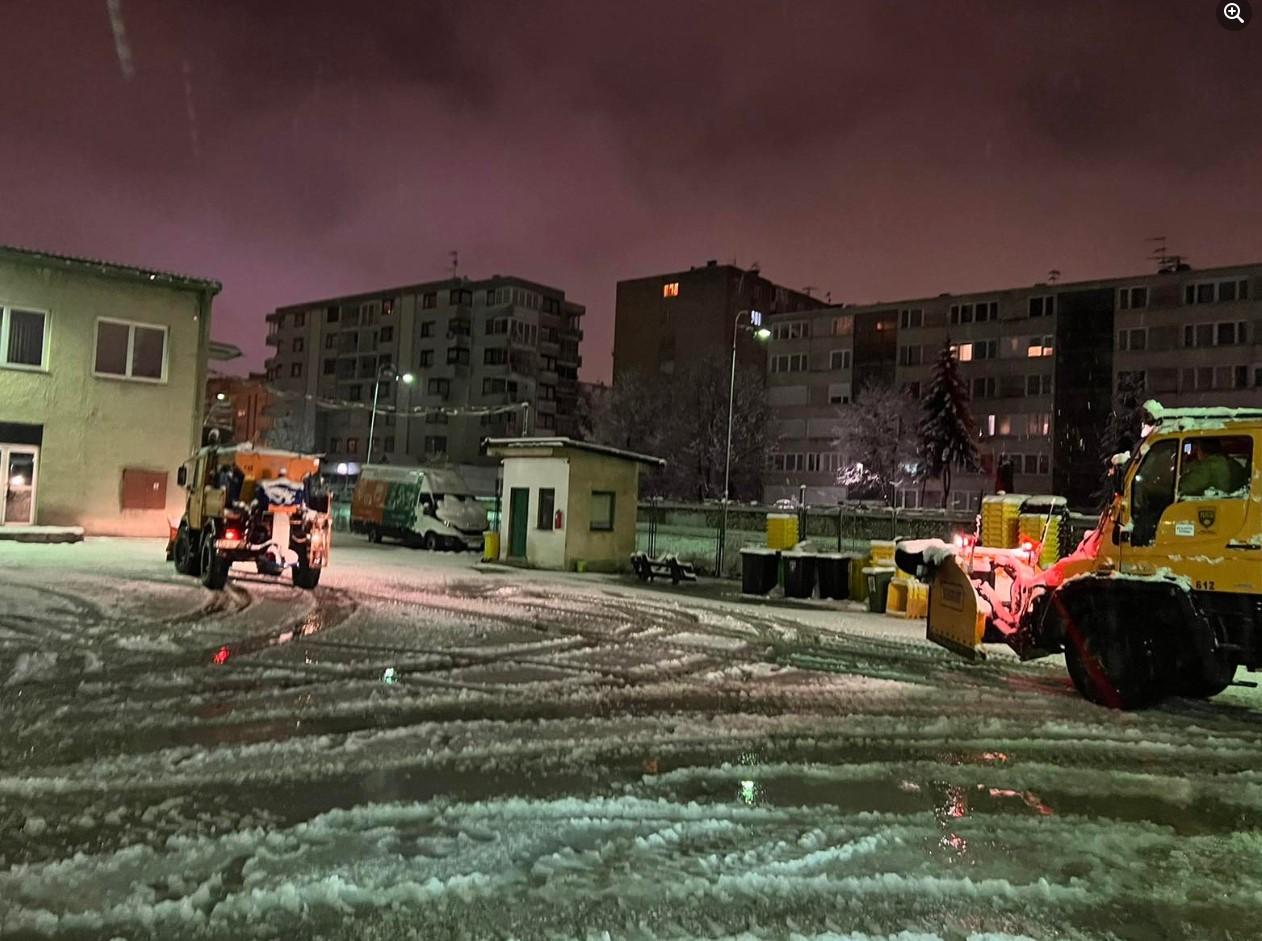 Oglasio se KJKP "Rad" o održavanju ulica zbog snijega: Dobili smo saglasnost za obavljanje zadataka