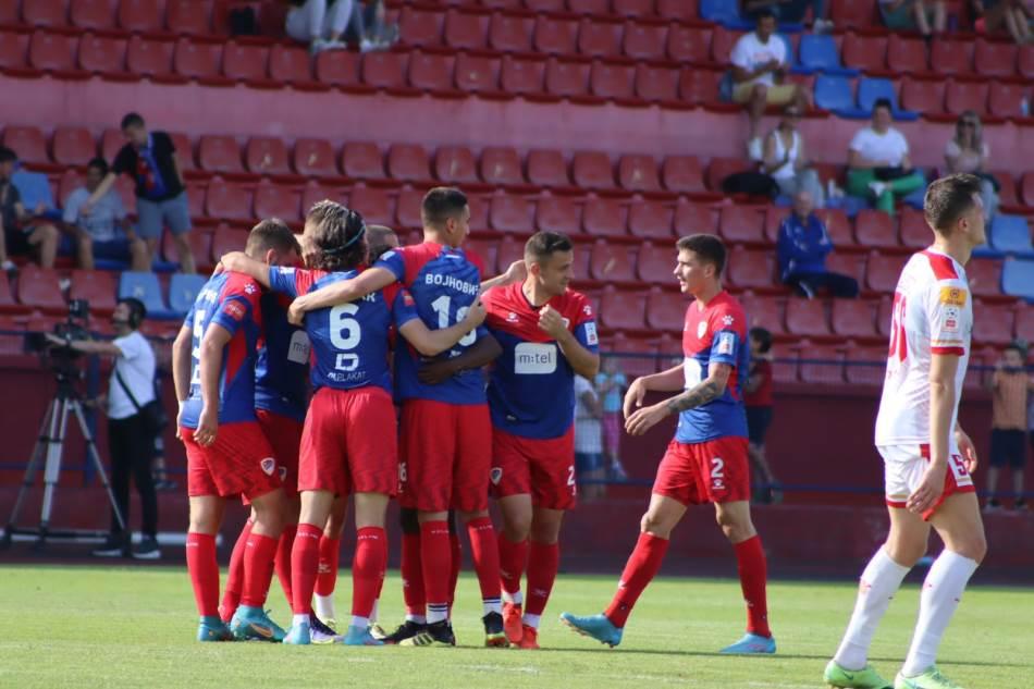 U toku su mečevi Premijer lige BiH: Pet golova u prvom poluvremenu utakmice u Bijeljini