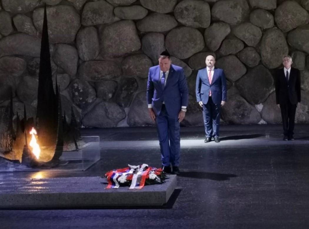 Dodik posjetio Memorijalni centar mučenika holokausta i junaka Јad Vašem: "Kako objasniti da je tuga velika poput ove planine"
