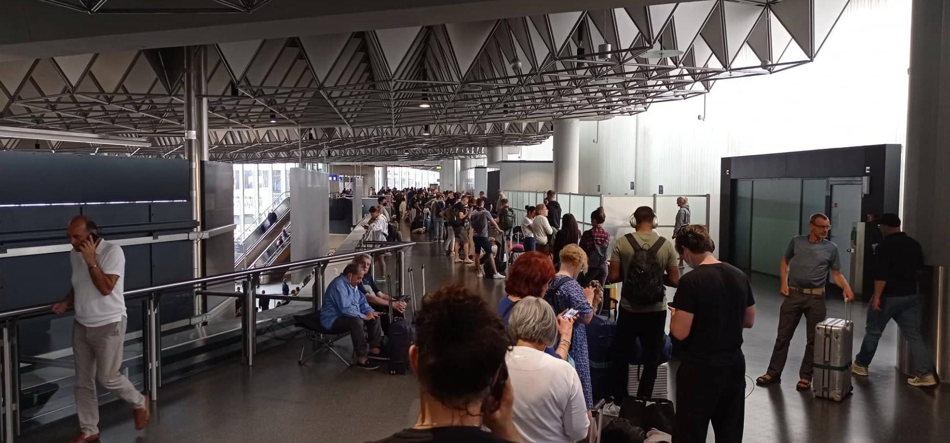 Kriza s letovima sve veća: Dva dana u Frankfurtu
