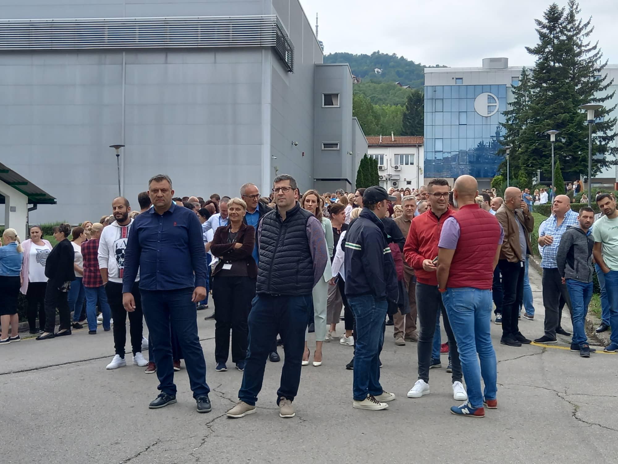 Protest radnika Bosnalijeka: Nećemo dozvoliti nikome da nezakonitim djelovanjem preuzme kompaniju